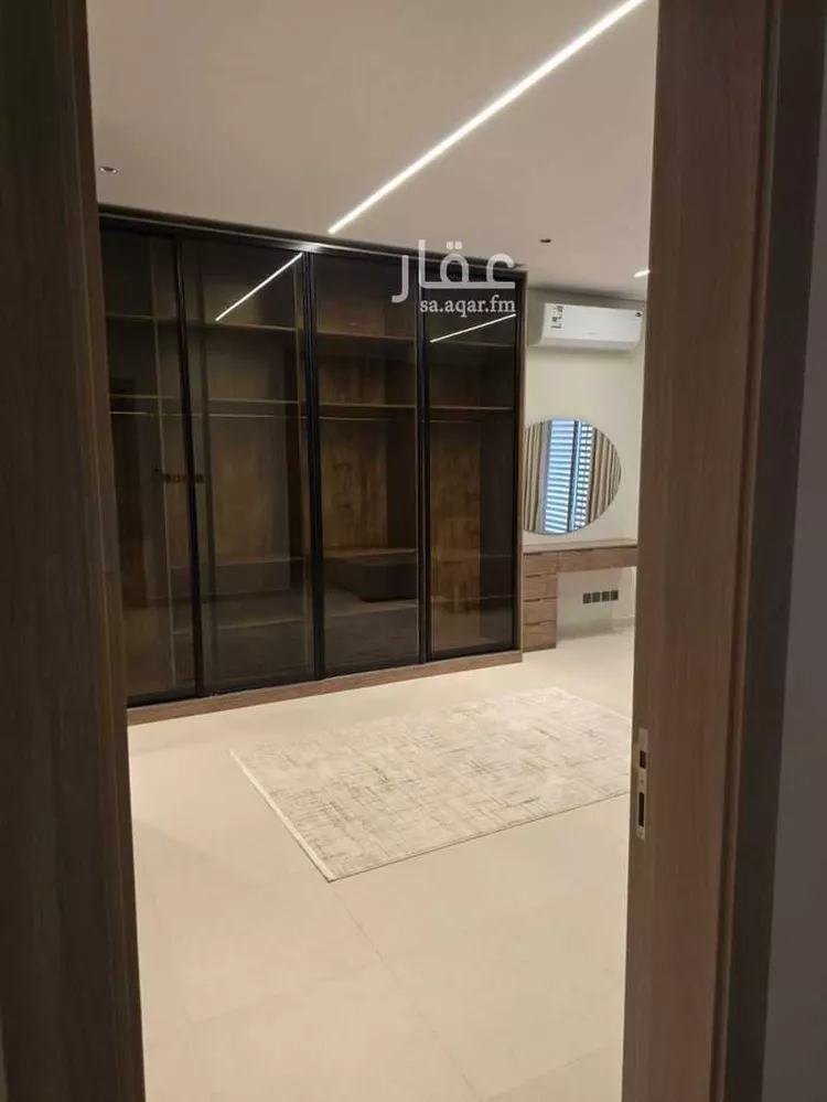 Floor for Rent in Riyadh Al Arid 16