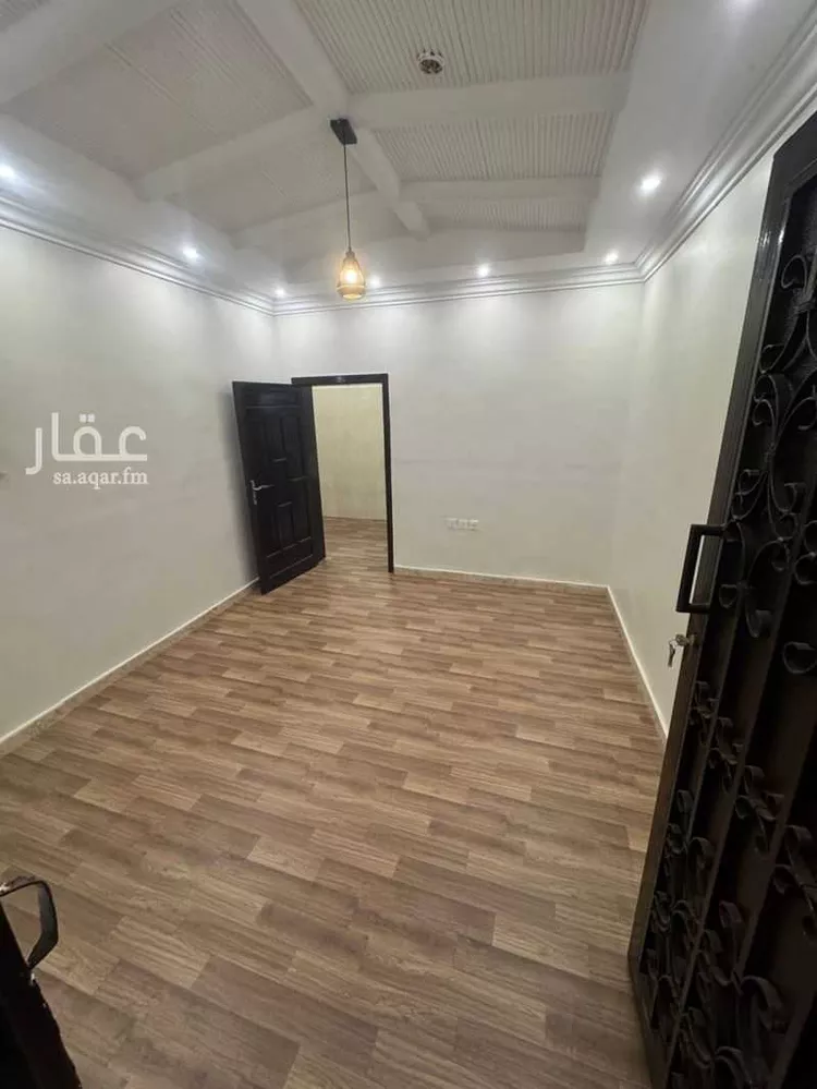 شقة للإيجار في شارع شارع  28 د, حي المطار, مدينة جازان, منطقة جازان