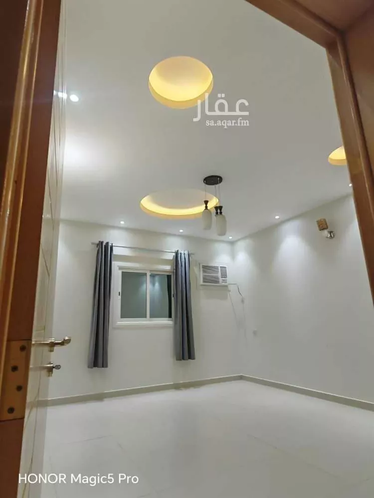 شقة للإيجار في شارع طيب الاسم, حي العرين, مدينة أبها, منطقة عسير صورة 3