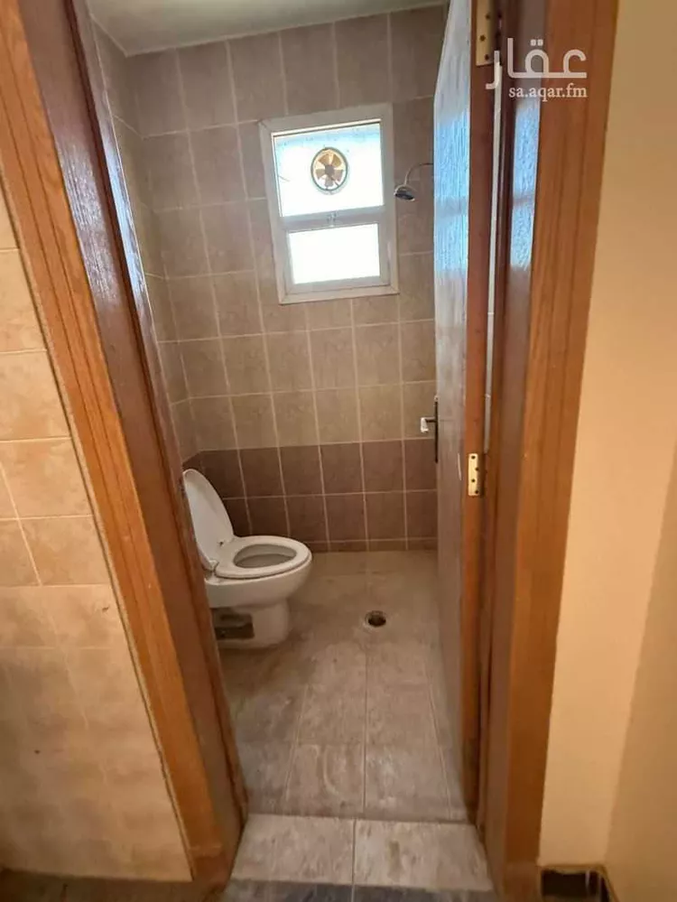 شقة للإيجار في شارع علي بن أحمد بن يعيش ، حي اشبيلية ، الرياض ، منطقة الرياض صورة 2