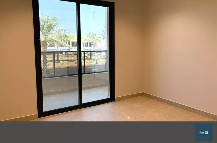 شقة للبيع في شارع الملك فهد بن عبدالعزيز سعود, حي التحلية, مدينة الخبر, المنطقة الشرقية صورة 3