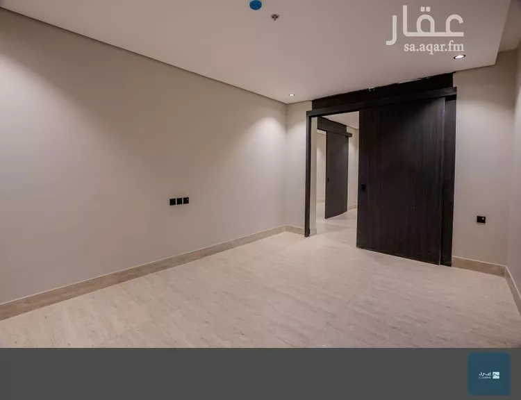شقة للبيع في شارع اوس ابن عابد, حي الشعلة, مدينة الدمام, المنطقة الشرقية 8