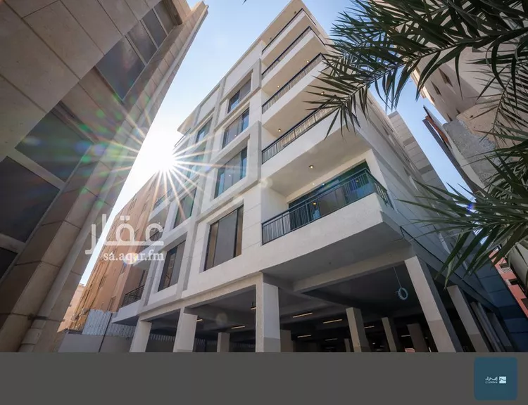 شقة للبيع في شارع يزيد بن حصين, حي الدانة الشمالية, مدينة الظهران, المنطقة الشرقية صورة 2