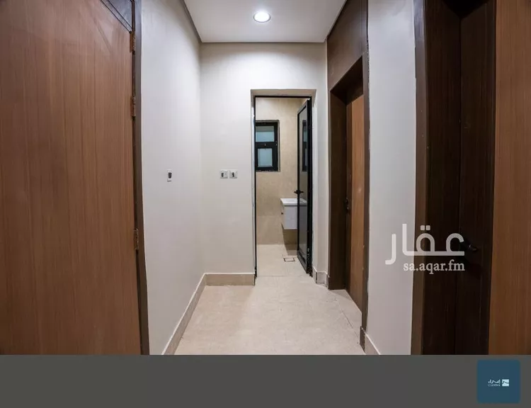 شقة للبيع في شارع مدائن صالح, حي الحمراء, مدينة الخبر, المنطقة الشرقية 6