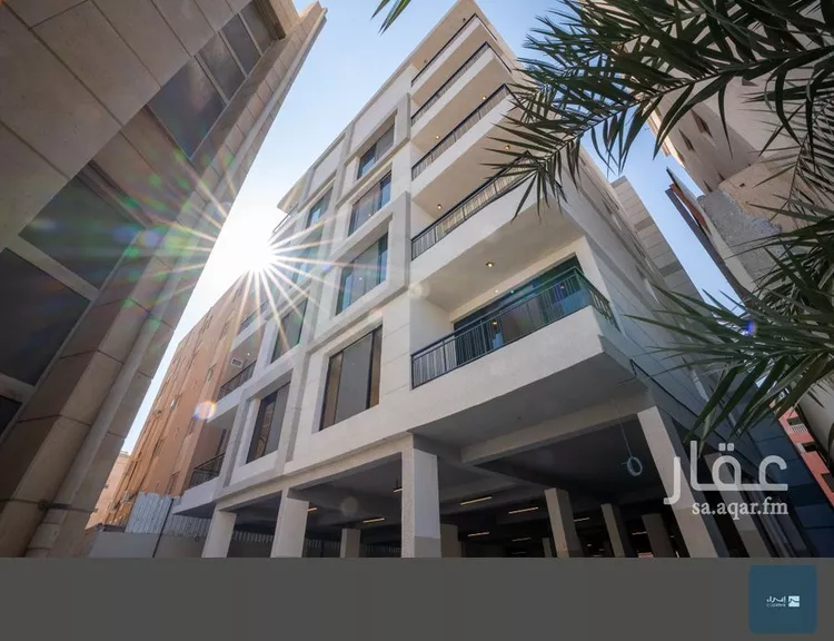 شقة للبيع في شارع يزيد بن حصين, حي الدانة الشمالية, مدينة الظهران, المنطقة الشرقية صورة 2