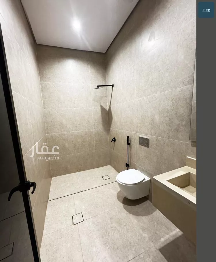 شقة للبيع في شارع السيف, حي الشعلة, مدينة الدمام, المنطقة الشرقية 8