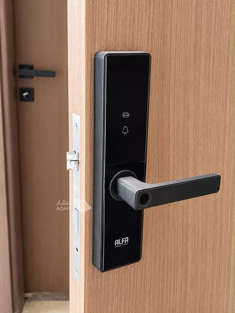 شقة للبيع في شارع 1221, حي العريجاء الغربي, مدينة الرياض, منطقة الرياض صورة 2