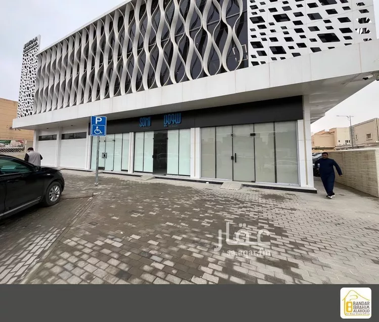 محل للإيجار في شارع رقم 370, حي النرجس, مدينة الرياض, منطقة الرياض صورة 3