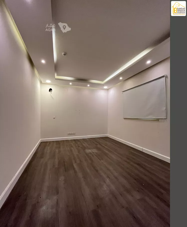 Commercial Office for Rent in Riyadh An Narjis 12