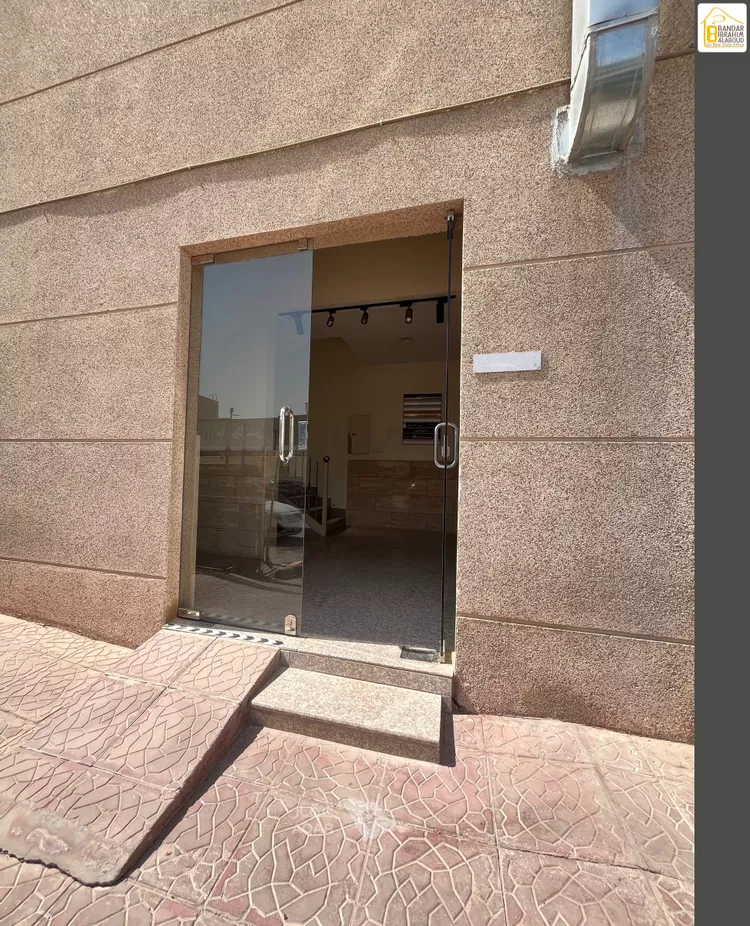 مكتب تجاري للإيجار في شارع انس بن مالك, حي النرجس, مدينة الرياض, منطقة الرياض صورة 4