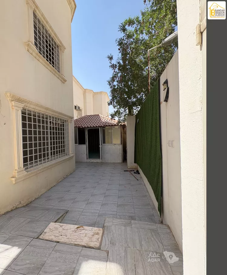 فيلا للإيجار في شارع الأهوار, حي التعاون, مدينة الرياض, منطقة الرياض 4