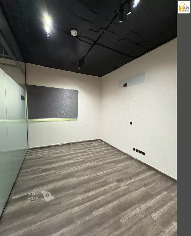 Commercial Office for Rent in Riyadh An Narjis 15
