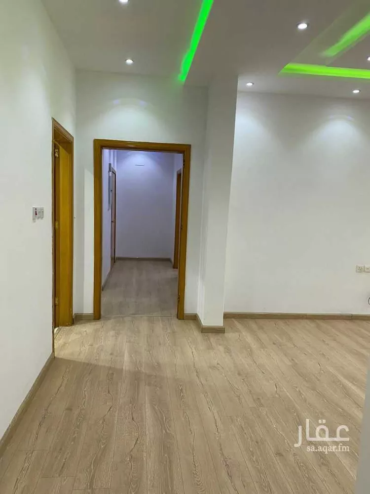 شقة للبيع في شارع الشيخ حسن بن حسين بن علي, حي الحمراء, مدينة الرياض, منطقة الرياض صورة 2