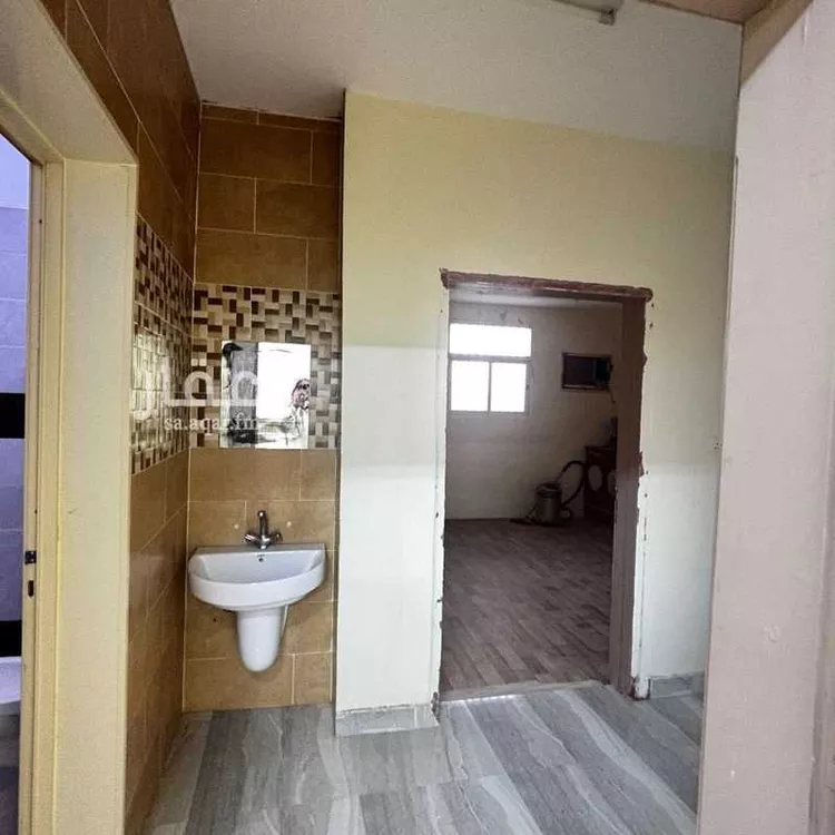 Floor for Sale in Ash Shimasiyah Al Bilad