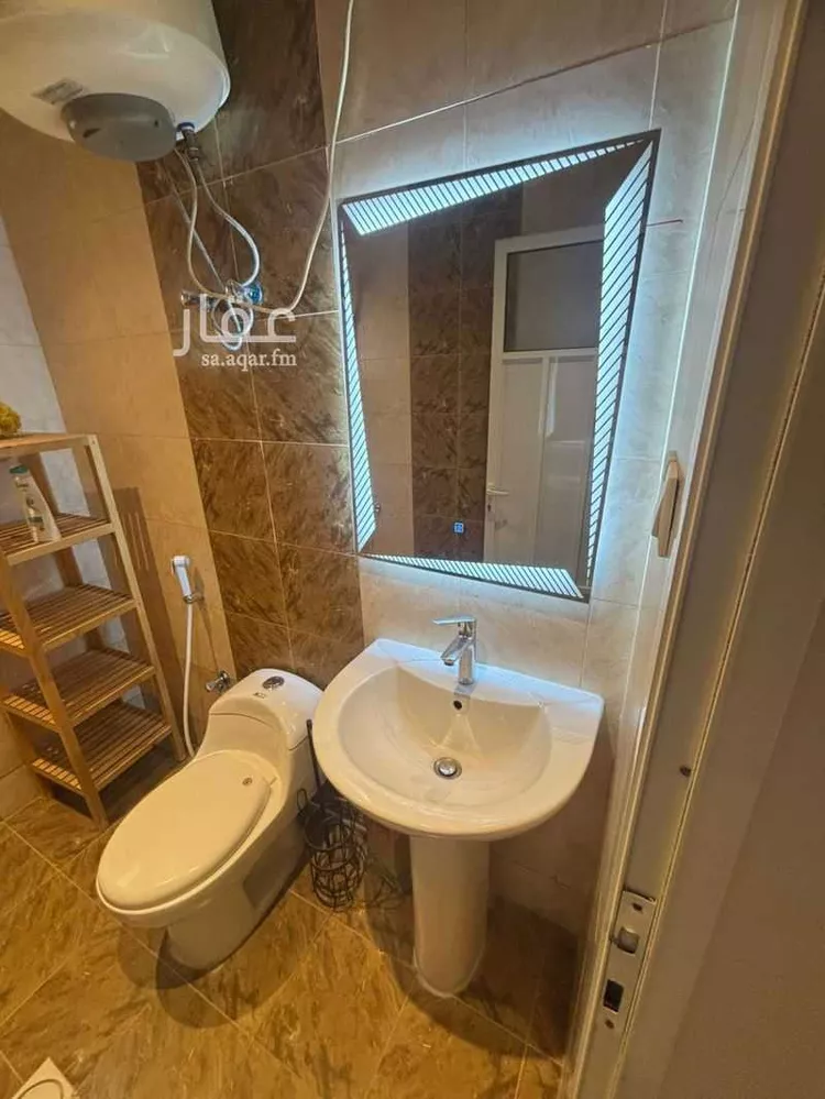 شقة للإيجار في شارع الخلد, حي الدوحة الجنوبية, مدينة الظهران, المنطقة الشرقية صورة 2
