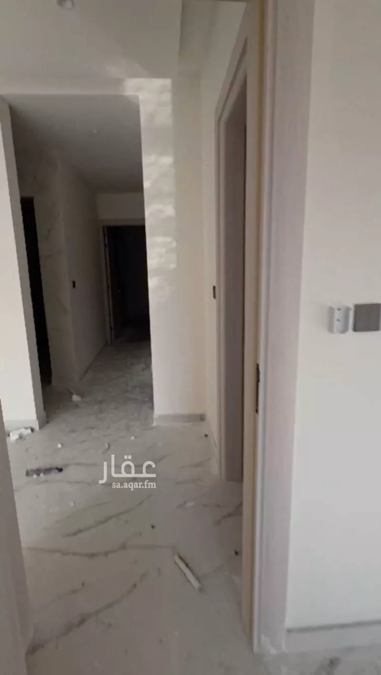 عمارة للإيجار في شارع السادس عشر, حي العقربية, مدينة الخبر, المنطقة الشرقية 16