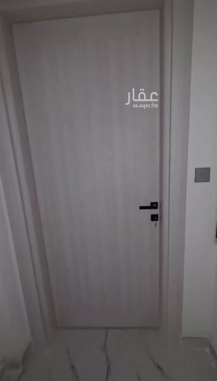 عمارة للإيجار في شارع السادس عشر, حي العقربية, مدينة الخبر, المنطقة الشرقية صورة 2