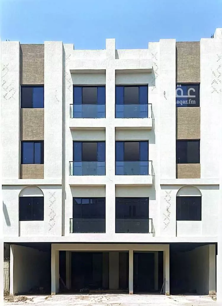 عمارة للإيجار في شارع السادس عشر, حي العقربية, مدينة الخبر, المنطقة الشرقية