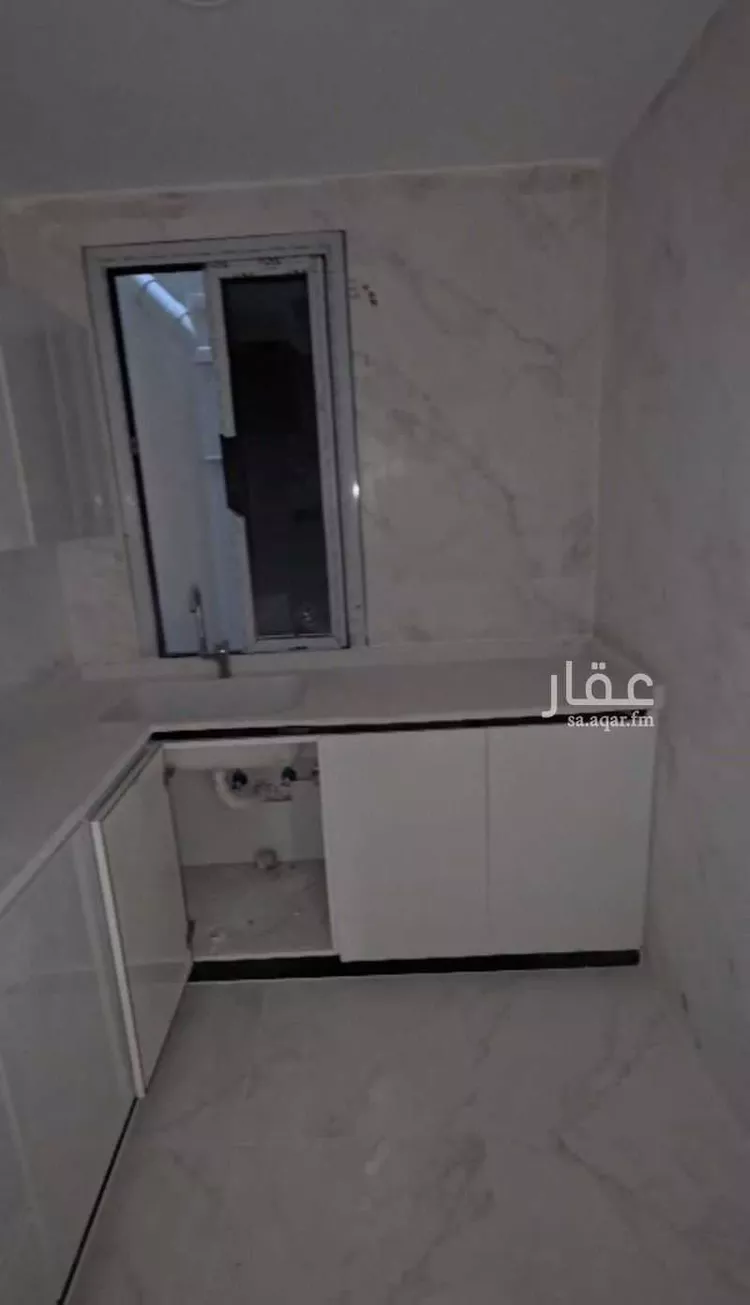 عمارة للإيجار في شارع السادس عشر, حي العقربية, مدينة الخبر, المنطقة الشرقية 19