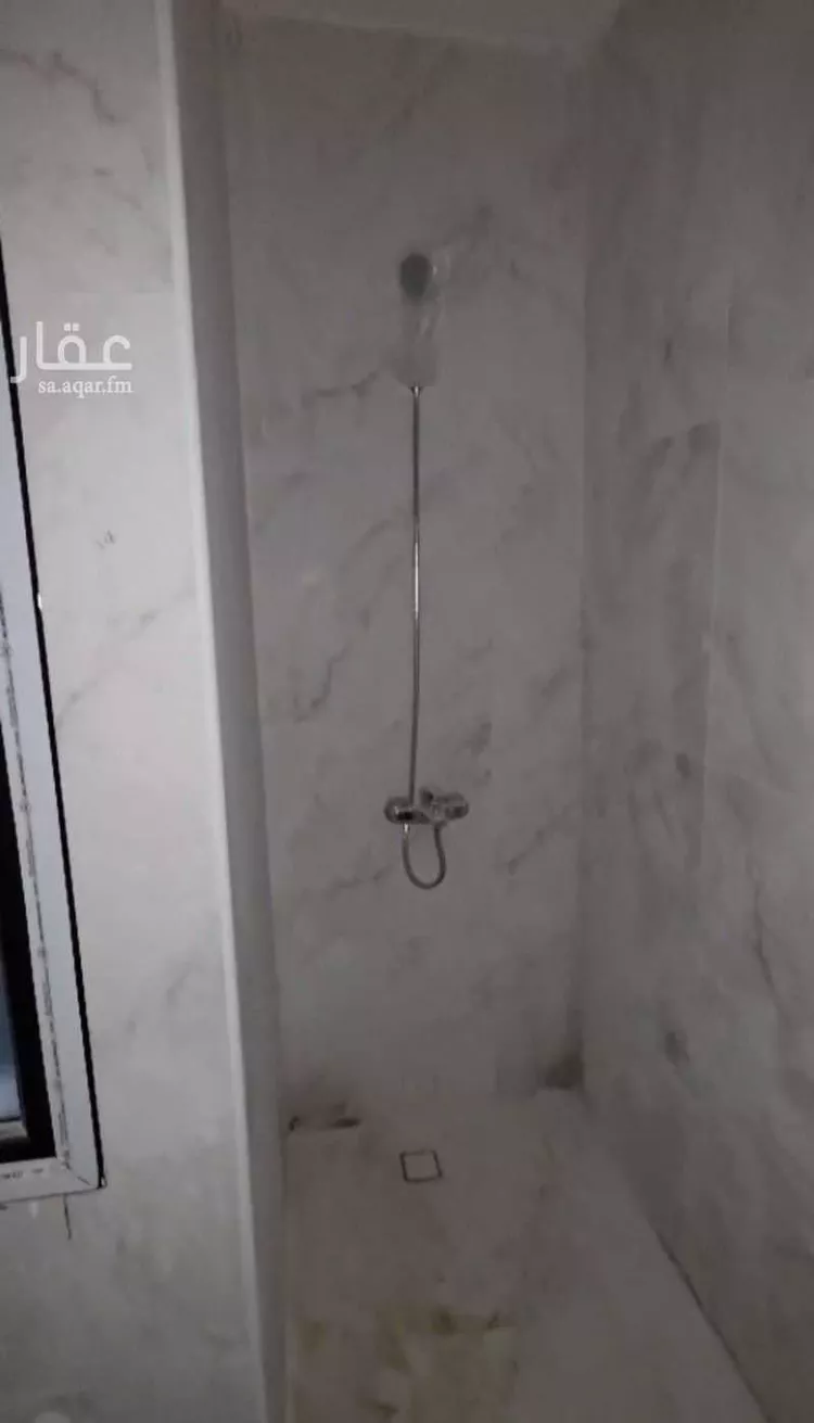 عمارة للإيجار في شارع التعاطف, حي العقربية, مدينة الخبر, المنطقة الشرقية 10