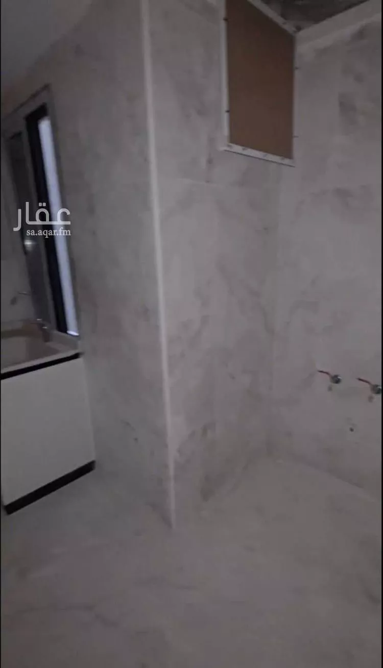 عمارة للإيجار في شارع التعاطف, حي العقربية, مدينة الخبر, المنطقة الشرقية 6