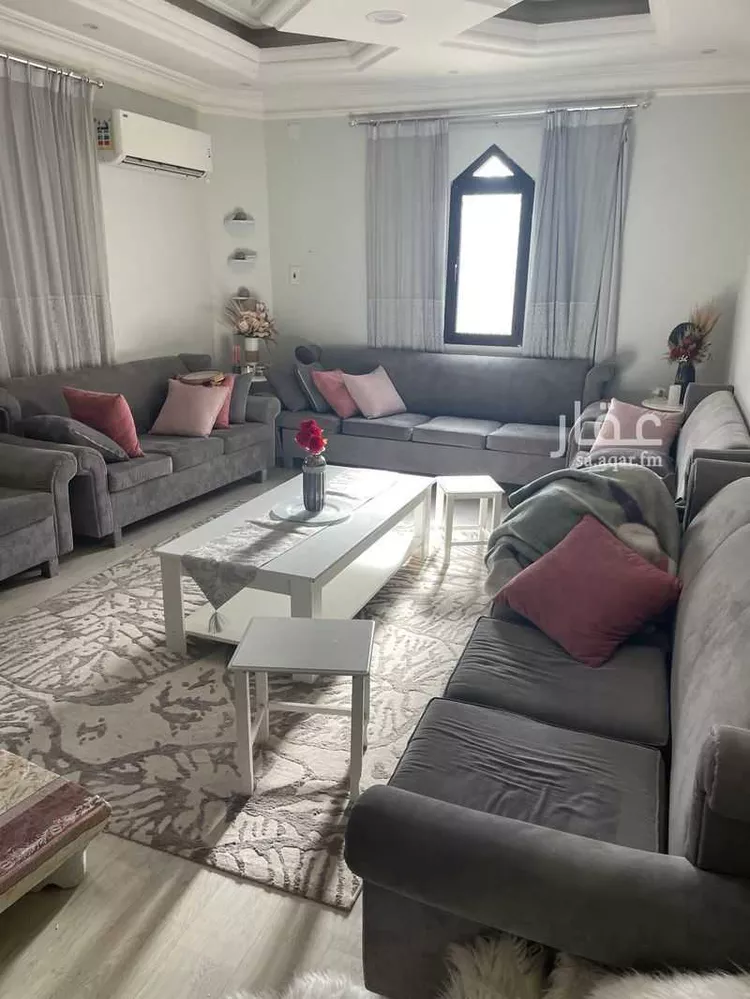 فيلا للبيع في شارع صالح بن علي, حي وسط المدينة, مدينة عنيزة, منطقة القصيم صورة 4