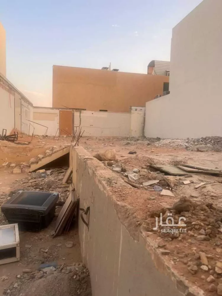 أرض للبيع في شارع عبدالخالق بن عيسى, حي مغرزات, مدينة الرياض, منطقة الرياض صورة 3
