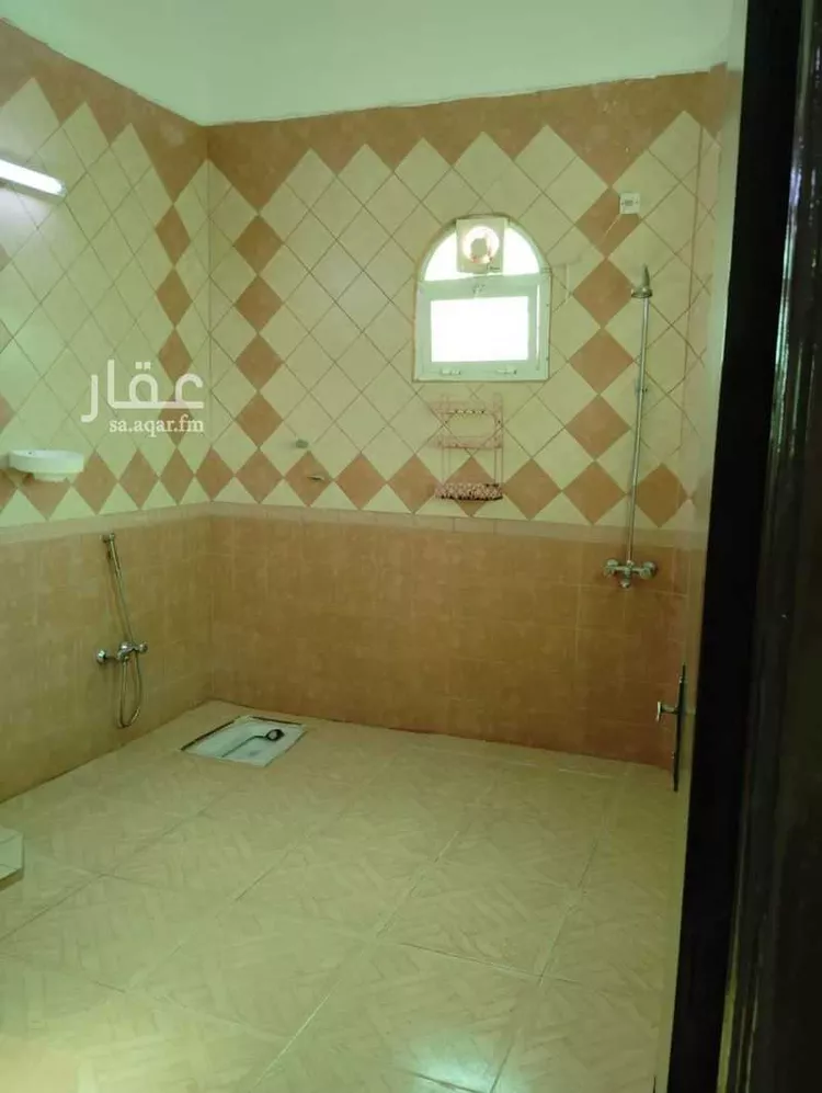 دور للإيجار في شارع الحارث السعدي, حي الوسيطاء, مدينة حائل, منطقة حائل 8