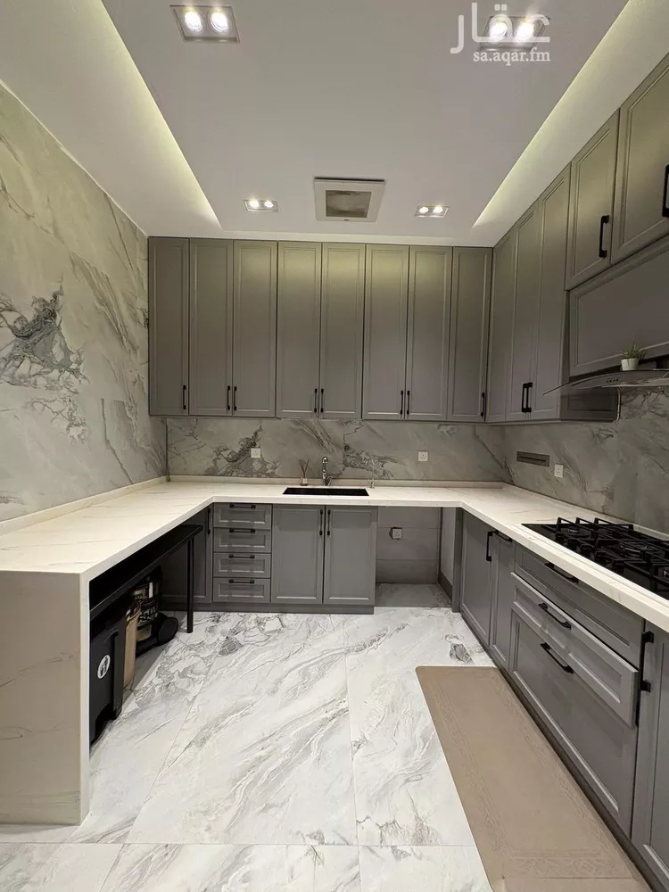 شقة للإيجار في شارع المعاليم, حي الورود, مدينة جدة, منطقة مكة المكرمة صورة 4