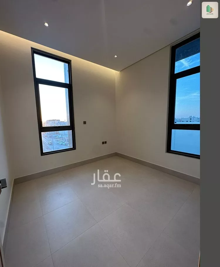 شقة للبيع في شارع نعيم بن عبدالله, حي العارض, مدينة الرياض, منطقة الرياض 15