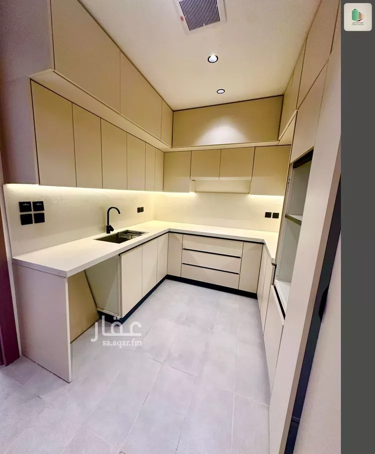 دور للبيع في شارع رقم 454, حي النرجس, مدينة الرياض, منطقة الرياض 7