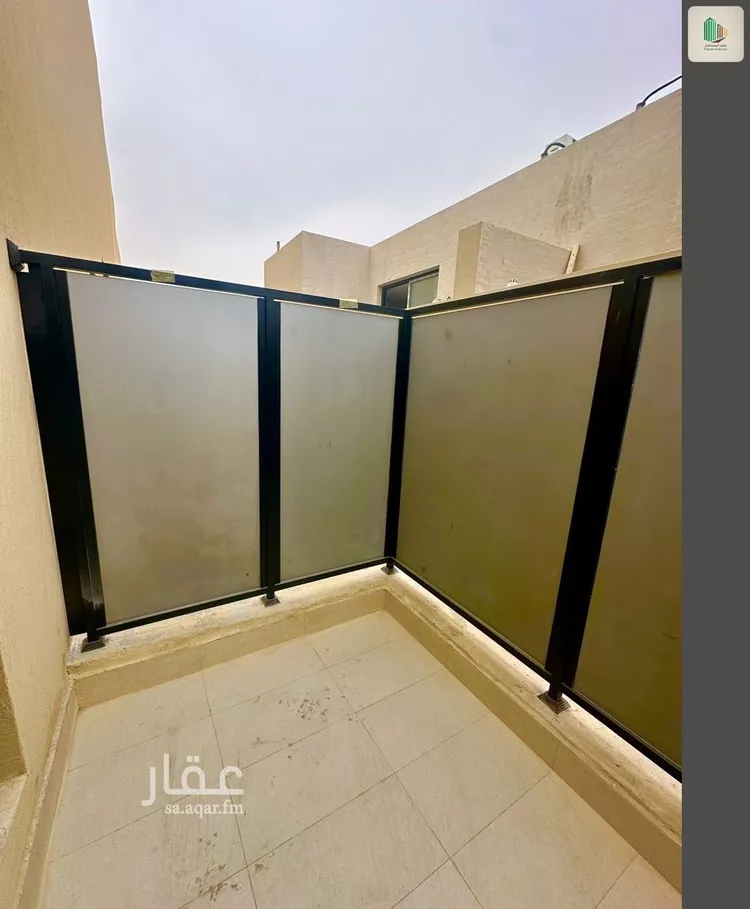 دور للبيع في شارع رقم 454, حي النرجس, مدينة الرياض, منطقة الرياض 12