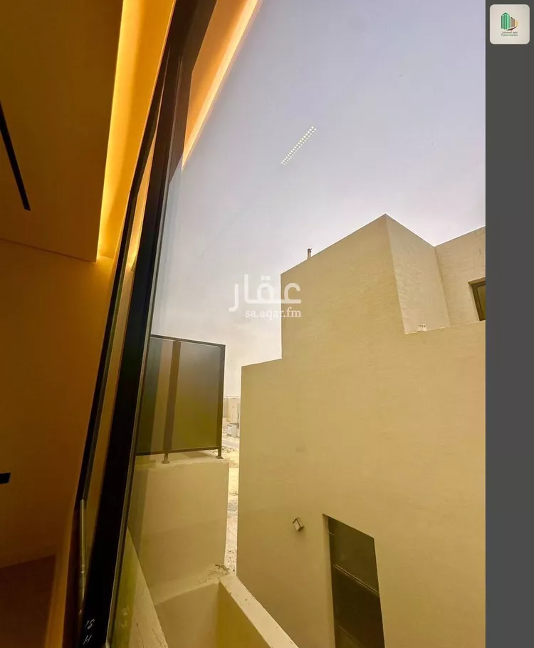 دور للبيع في شارع السلطان قابوس بن سعيد, حي المعيزيلة, مدينة الرياض, منطقة الرياض 13