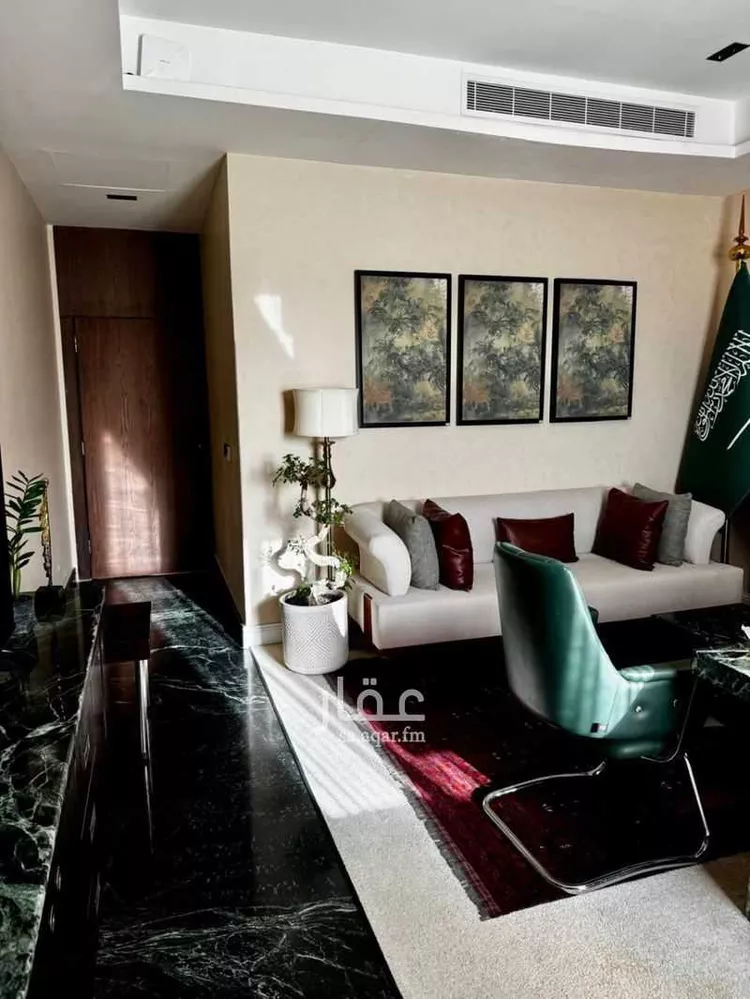 مكتب تجاري للإيجار في شارع الامير سعود بن عبدالله بن جلوي, حي القيروان, مدينة الرياض, منطقة الرياض