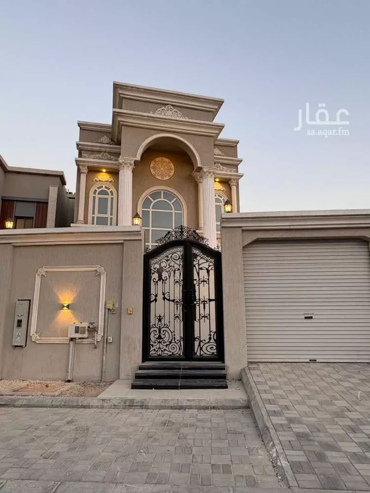 فيلا للبيع في شارع الحنان, حي الشعلة, مدينة الدمام, المنطقة الشرقية