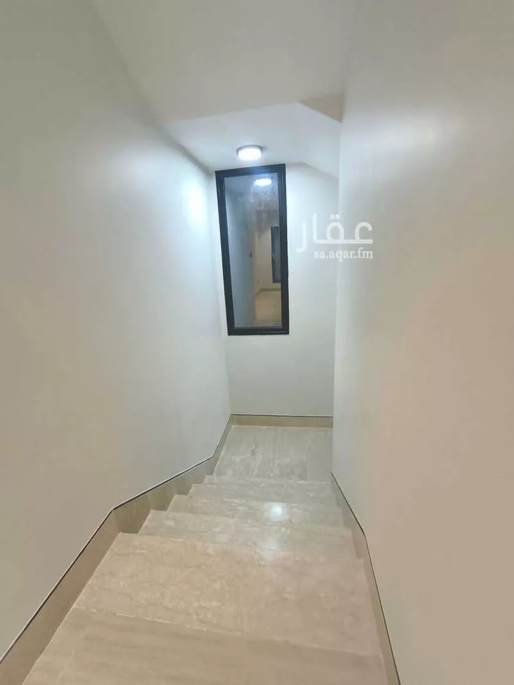 فيلا للبيع في شارع الابنفسج, مدينة الظهران, المنطقة الشرقية صورة 3