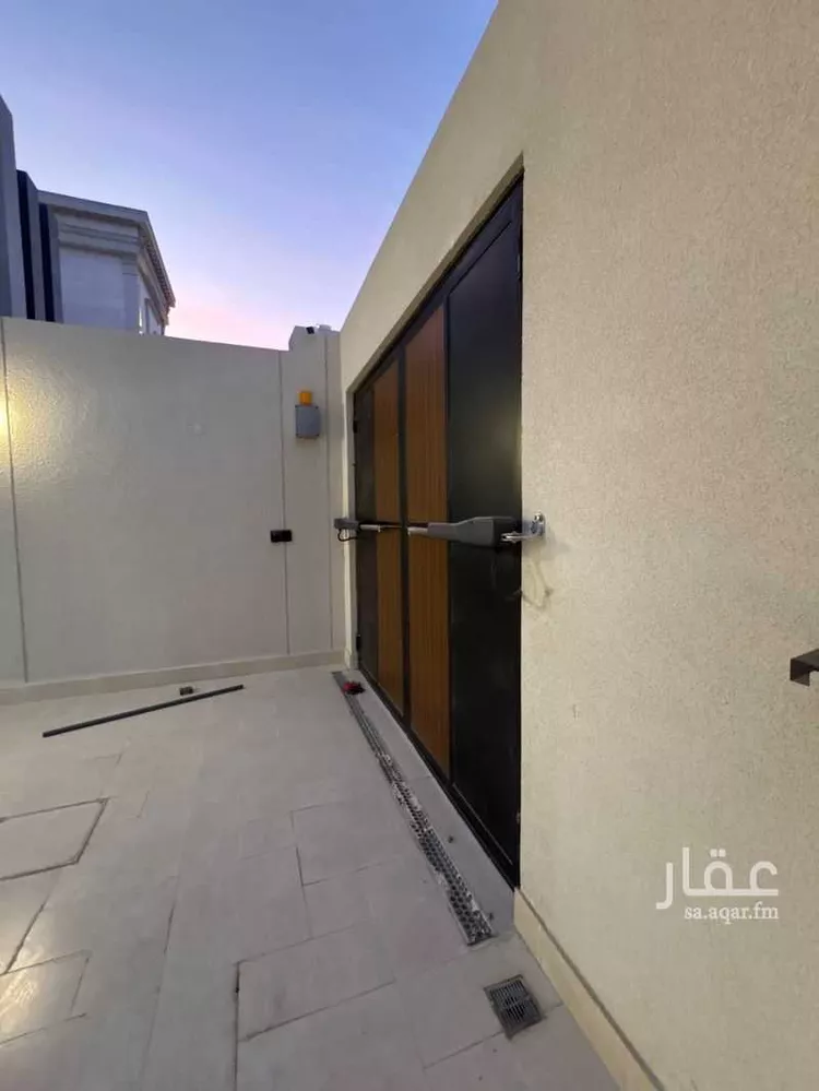 فيلا للبيع في شارع الابنفسج, مدينة الظهران, المنطقة الشرقية صورة 3