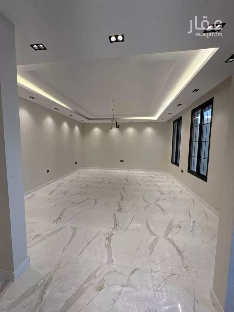 فيلا للبيع في شارع السنبلة, حي الحسام, مدينة الدمام, المنطقة الشرقية صورة 3