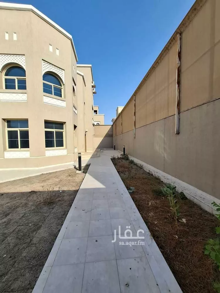 فيلا للبيع في شارع ابن الرومي, حي النورس, مدينة الدمام, المنطقة الشرقية 17