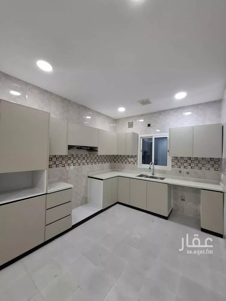 شقة للإيجار في شارع 25ب, حي الشعلة, مدينة الدمام, المنطقة الشرقية