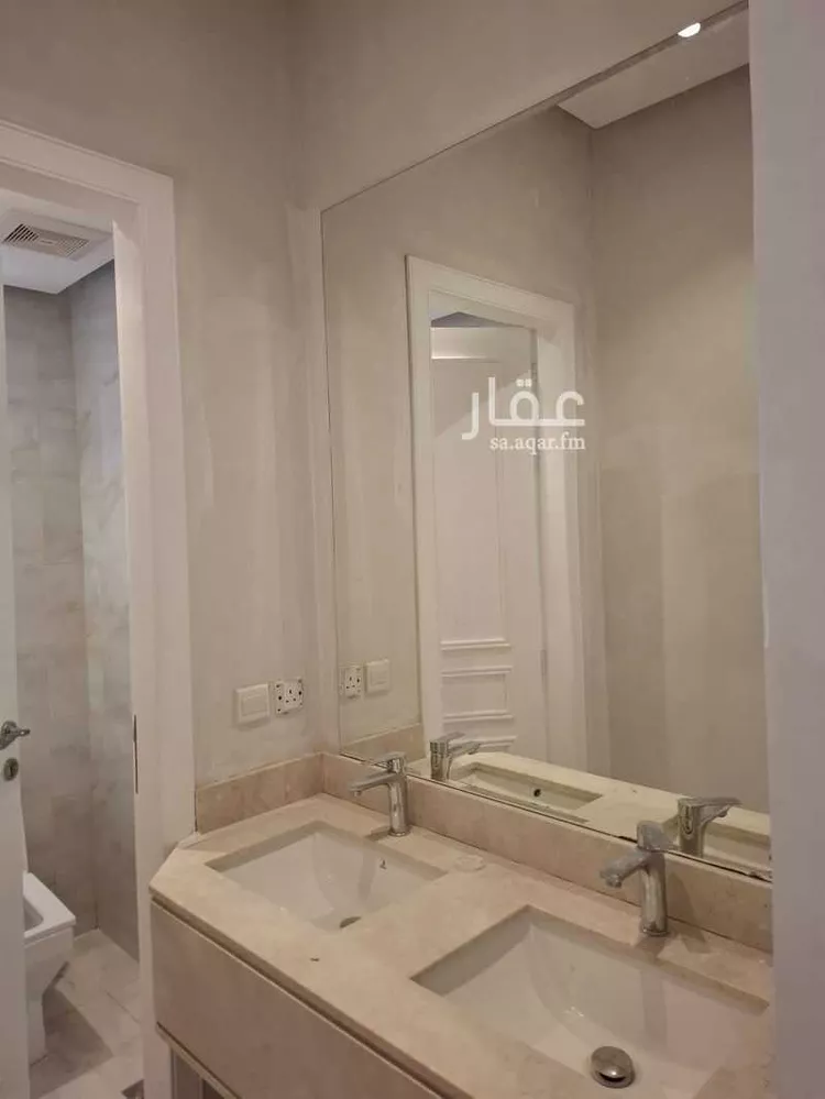 فيلا للإيجار في شارع الكوثر, حي الشعلة, مدينة الدمام, المنطقة الشرقية 6