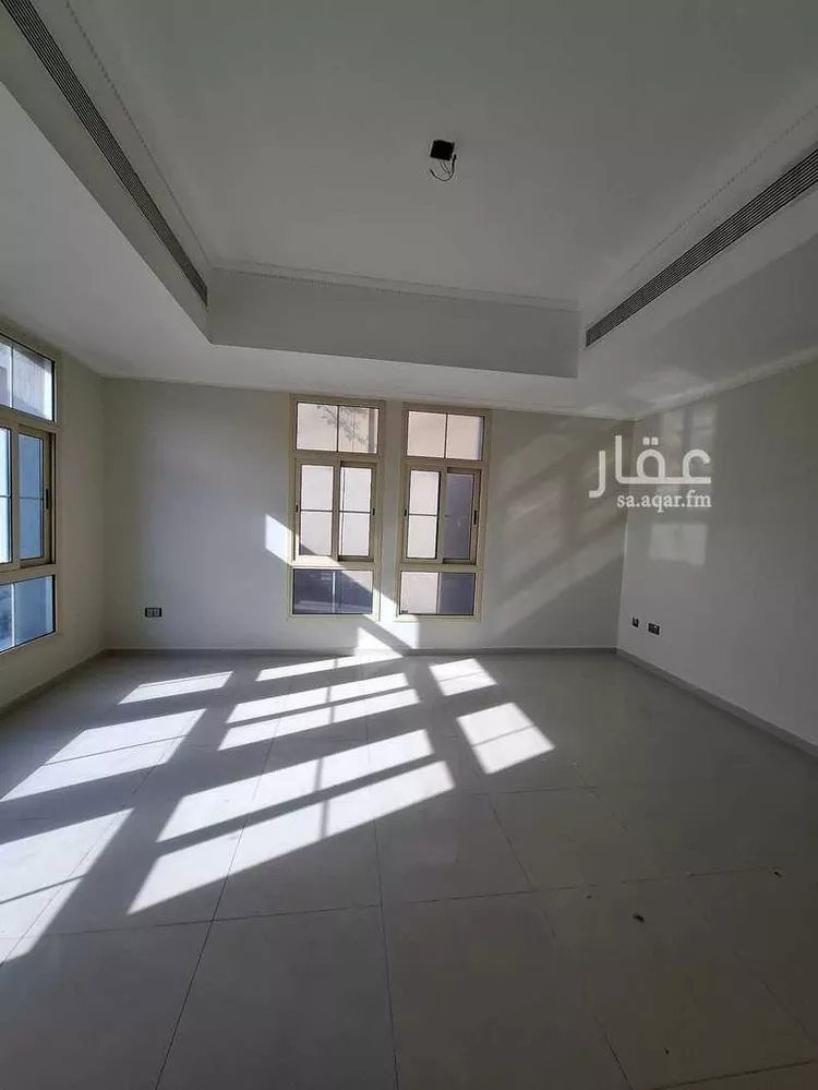 فيلا للإيجار في شارع ابن الرومي, حي النورس, مدينة الدمام, المنطقة الشرقية 9