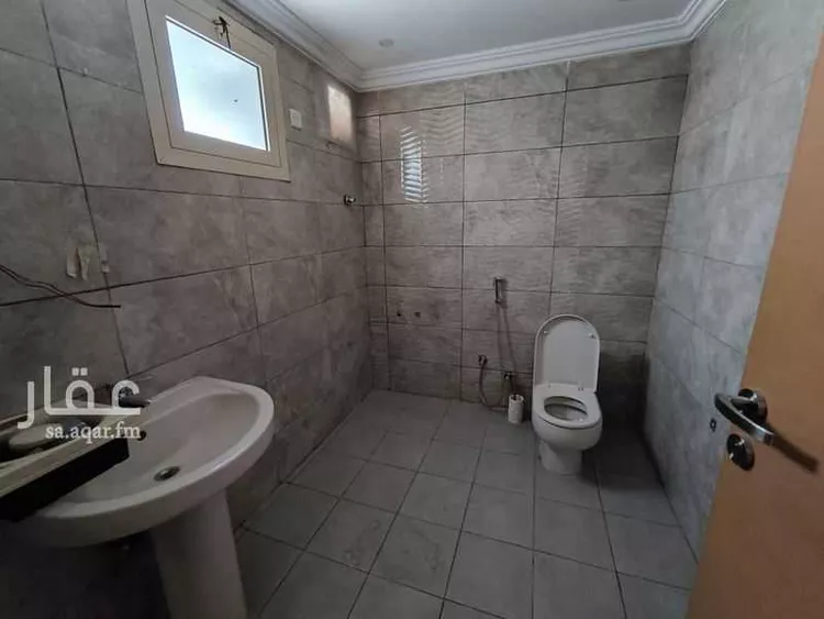 عمارة للبيع في شارع اعشى بن مالك, حي المنار, مدينة الدمام, المنطقة الشرقية صورة 4