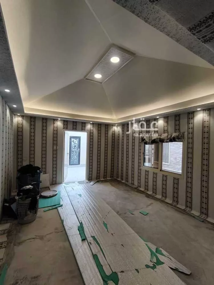فيلا للبيع في شارع الأبرار, حي الشعلة, مدينة الدمام, المنطقة الشرقية صورة 2