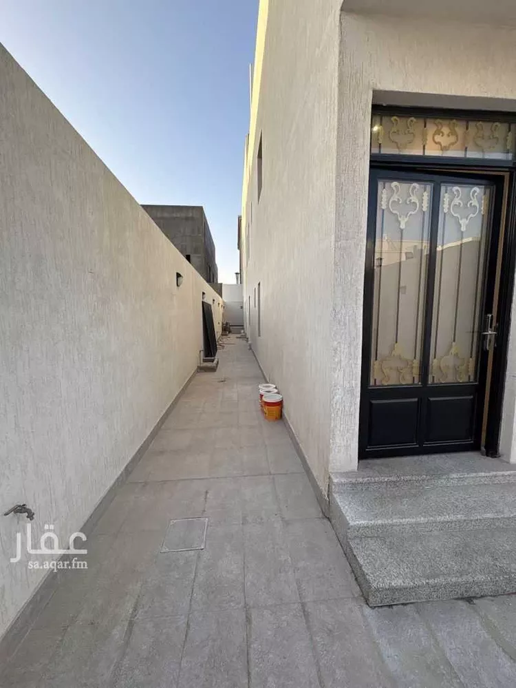 فيلا للبيع في شارع السنبلة, حي الحسام, مدينة الدمام, المنطقة الشرقية صورة 2