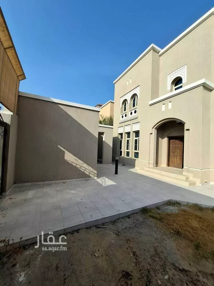 فيلا للبيع في شارع ابن الرومي, حي النورس, مدينة الدمام, المنطقة الشرقية صورة 4