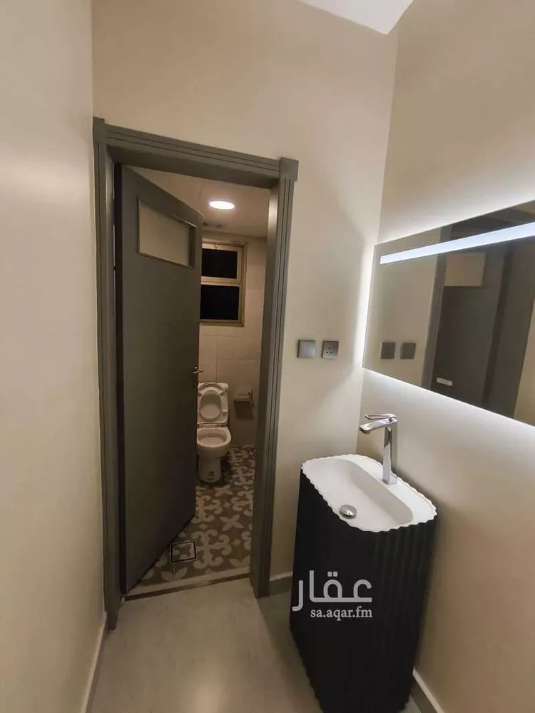 شقة للبيع في حي الجامعة, مدينة الظهران, المنطقة الشرقية صورة 2