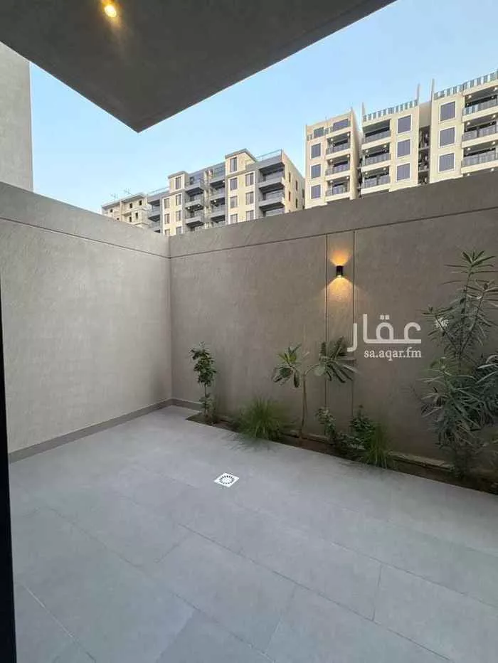 فيلا للبيع في شارع الرحمة, حي الشعلة, مدينة الدمام, المنطقة الشرقية 14