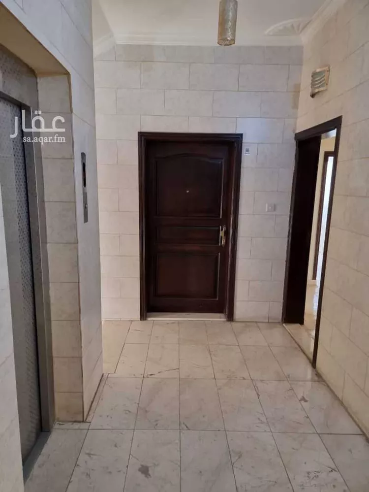 عمارة للبيع في شارع طلق ابن علي الحنفي, حي بنى حارثة, مدينة المدينة المنورة, منطقة المدينة المنورة 12