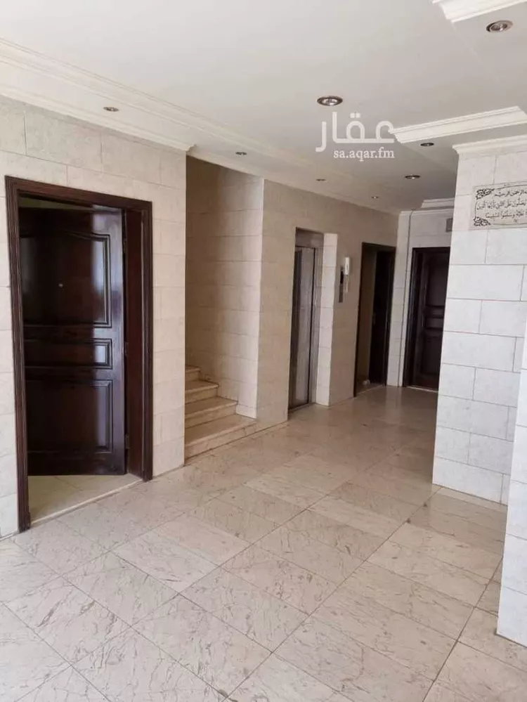 عمارة للبيع في شارع طلق ابن علي الحنفي, حي بنى حارثة, مدينة المدينة المنورة, منطقة المدينة المنورة 7